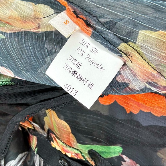 Jade & Cloud Sheer Button up Floral, Ruffle Black Bodysuit,  Size Small - Picture 5 of 15